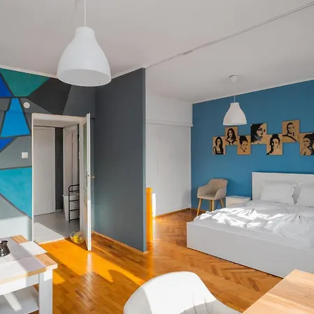 The Blue Art Spot In Prime Center By Flat Mаnager Sofia